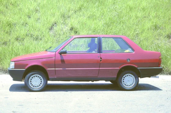 Icônico e revolucionário, Fiat Prêmio completa 40 anos de história no Brasil